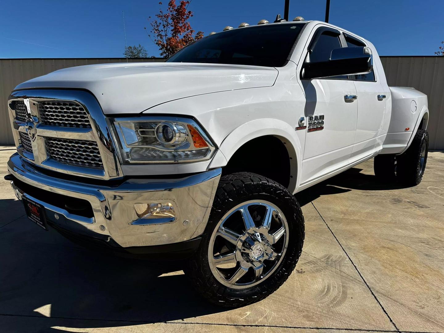 2017 RAM Ram 3500 Pickup Laramie photo 8