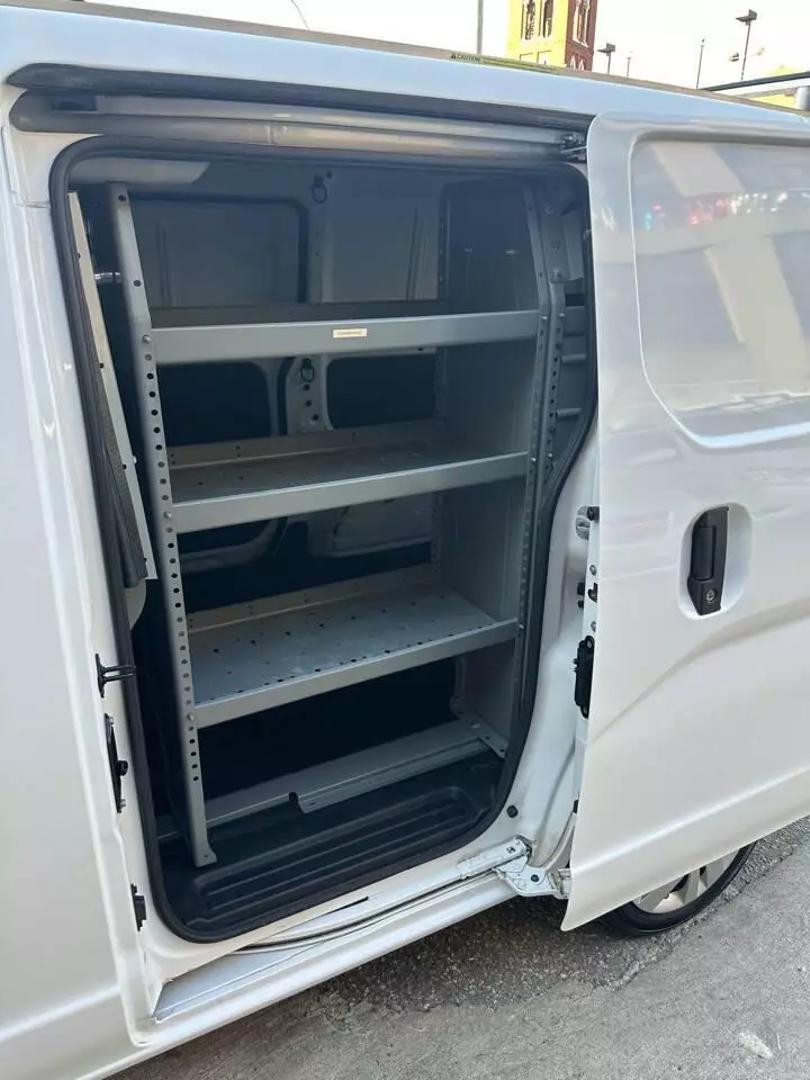 2020 Nissan NV200 SV photo 15