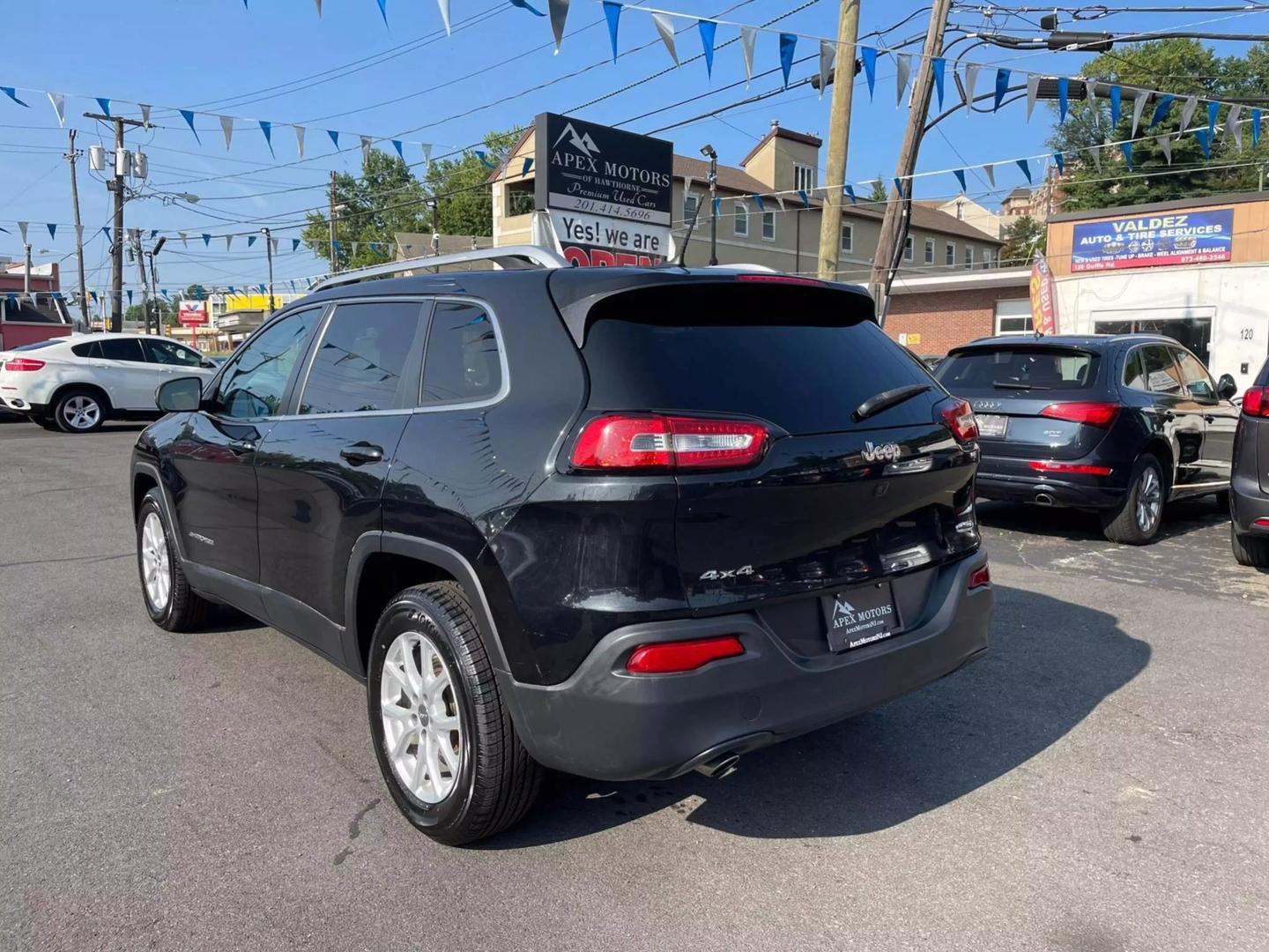 2015 Jeep Cherokee Latitude photo 10