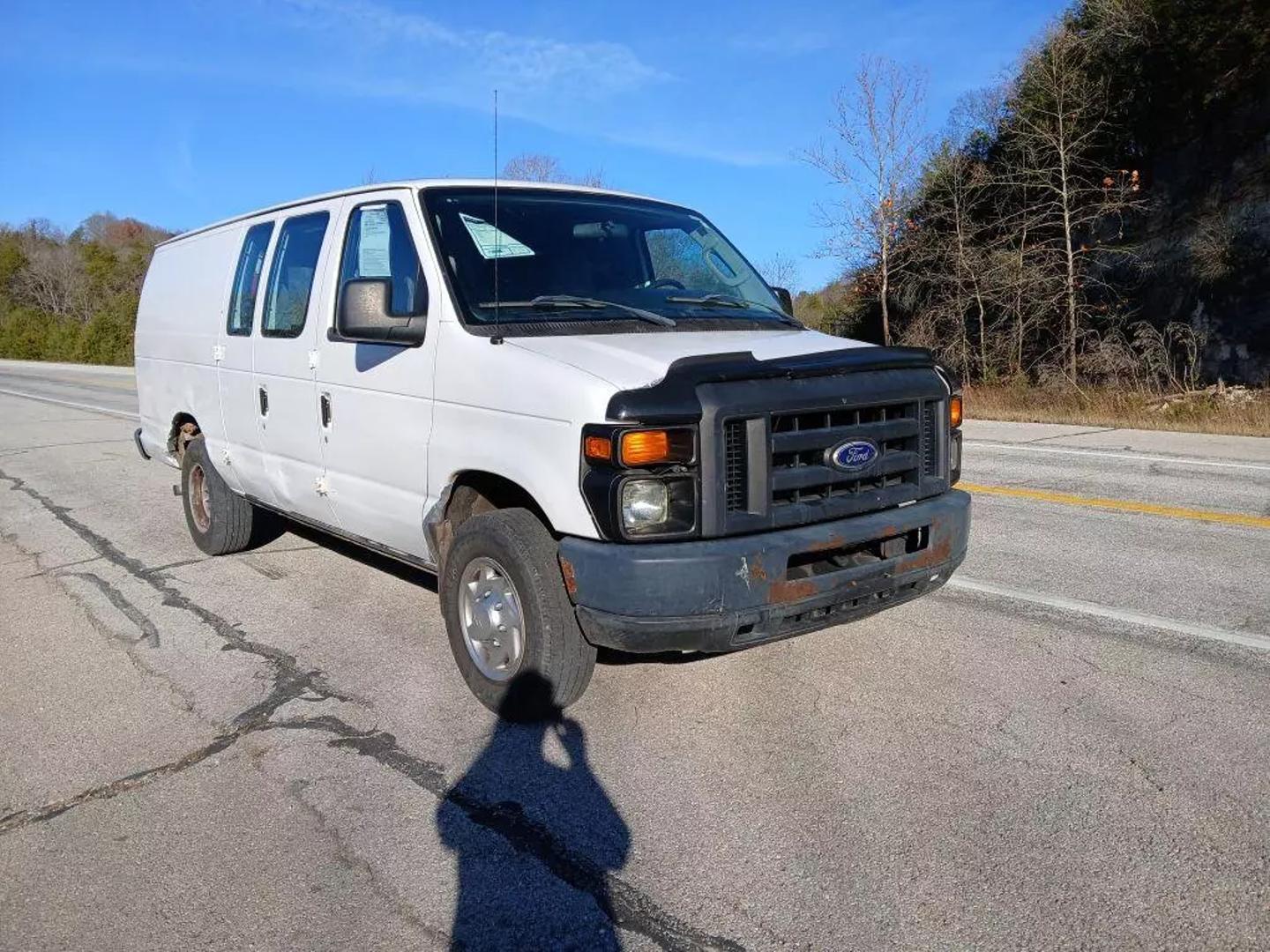 2014 Ford E-Series Econoline Van Commercial photo 7