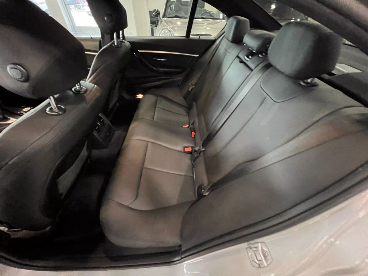 2018 Bmw 3 Series 330i Sedan 4d - Image 15