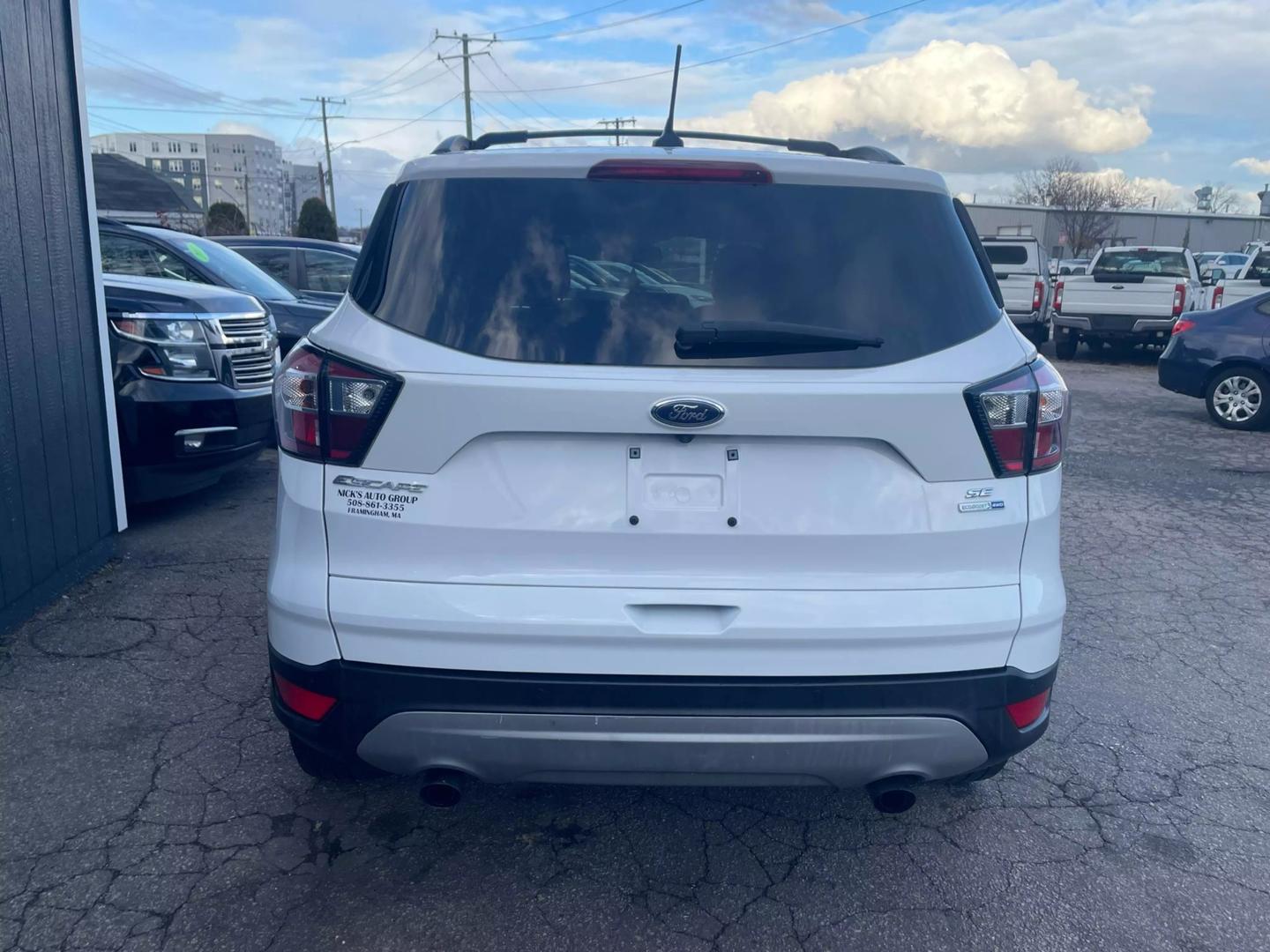 2018 Ford Escape SE photo 4