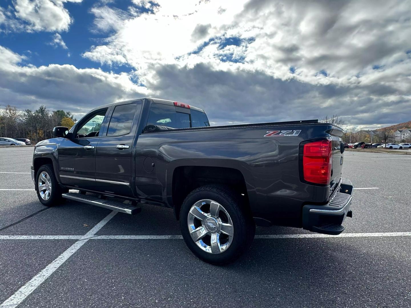 2014 Chevrolet Silverado 1500 LTZ photo 2