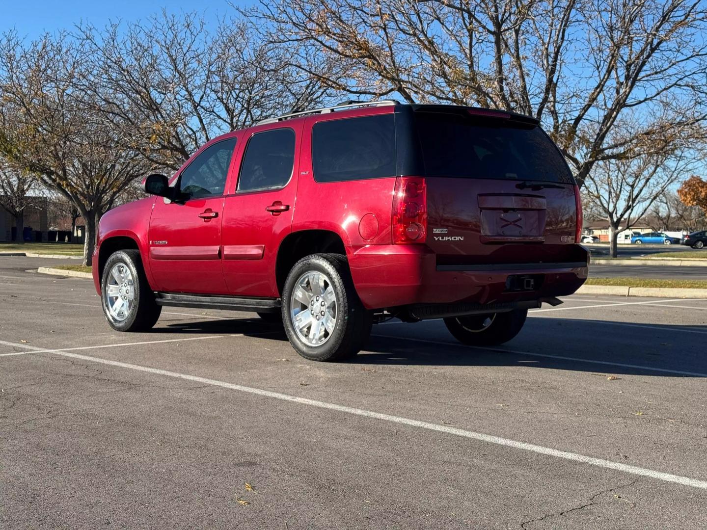 2009 GMC Yukon SLT2 photo 7