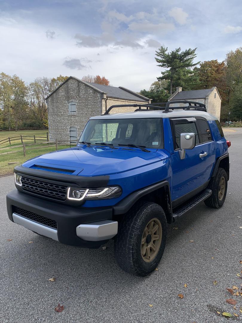 2007 Toyota FJ Cruiser Base photo 2