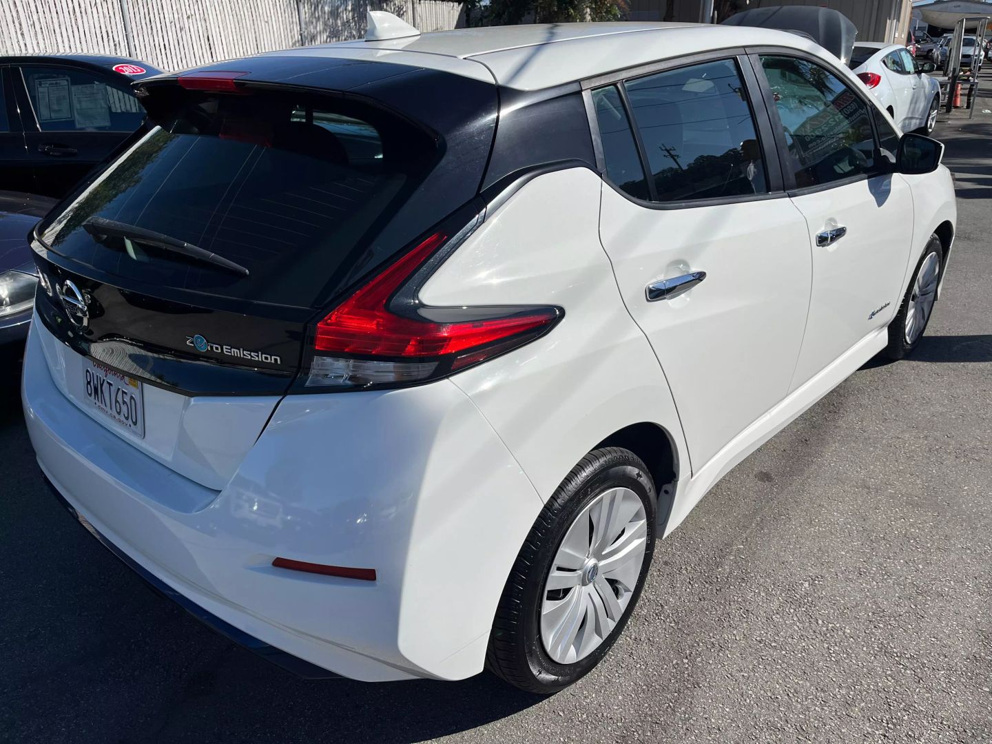 2018 Nissan Leaf  Vin: 1n4az1cp5jc300583 Stock Id: 300583 - Image 6