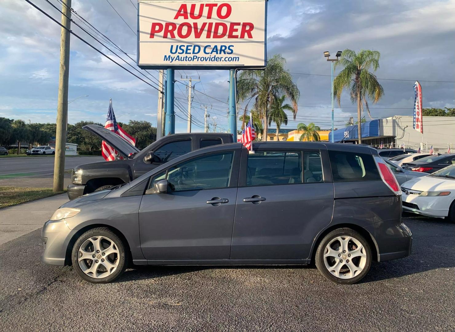 2010 Mazda MAZDA5 Touring photo 10