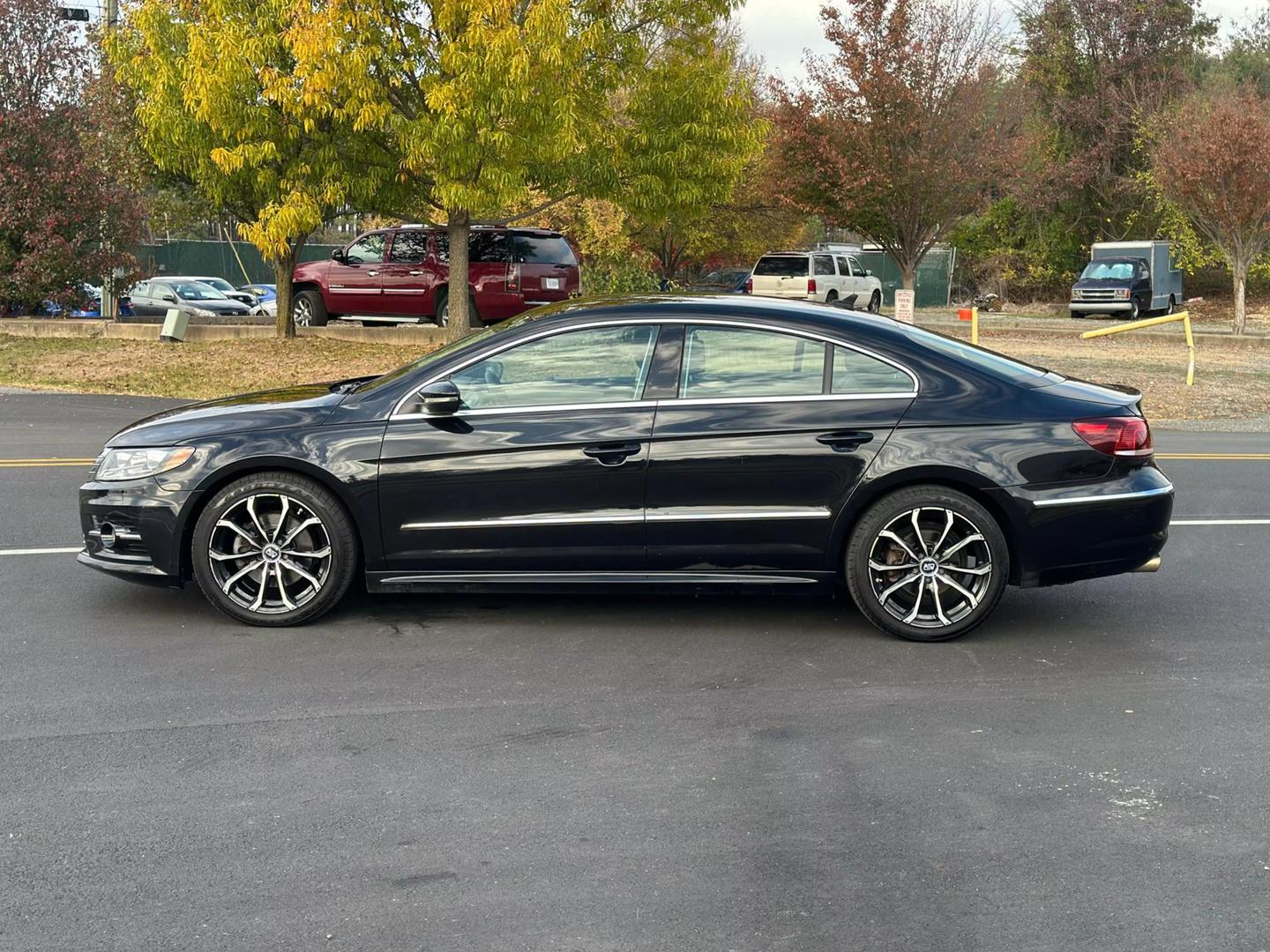 2014 Volkswagen CC R-Line photo 9