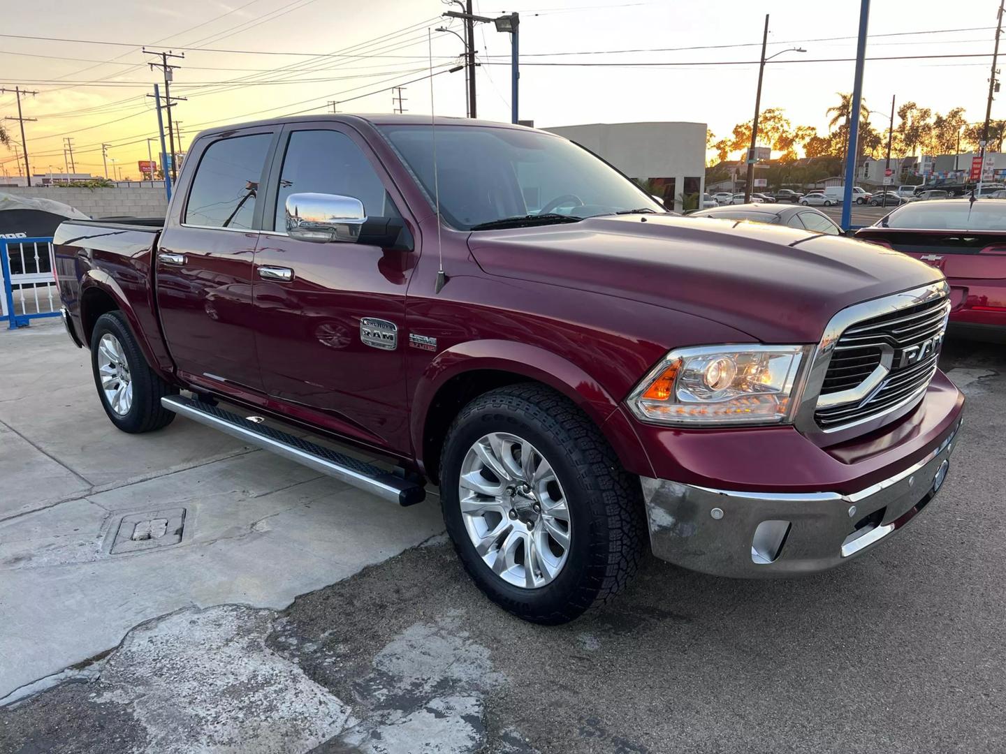 2017 RAM Ram 1500 Pickup Laramie Longhorn photo 3