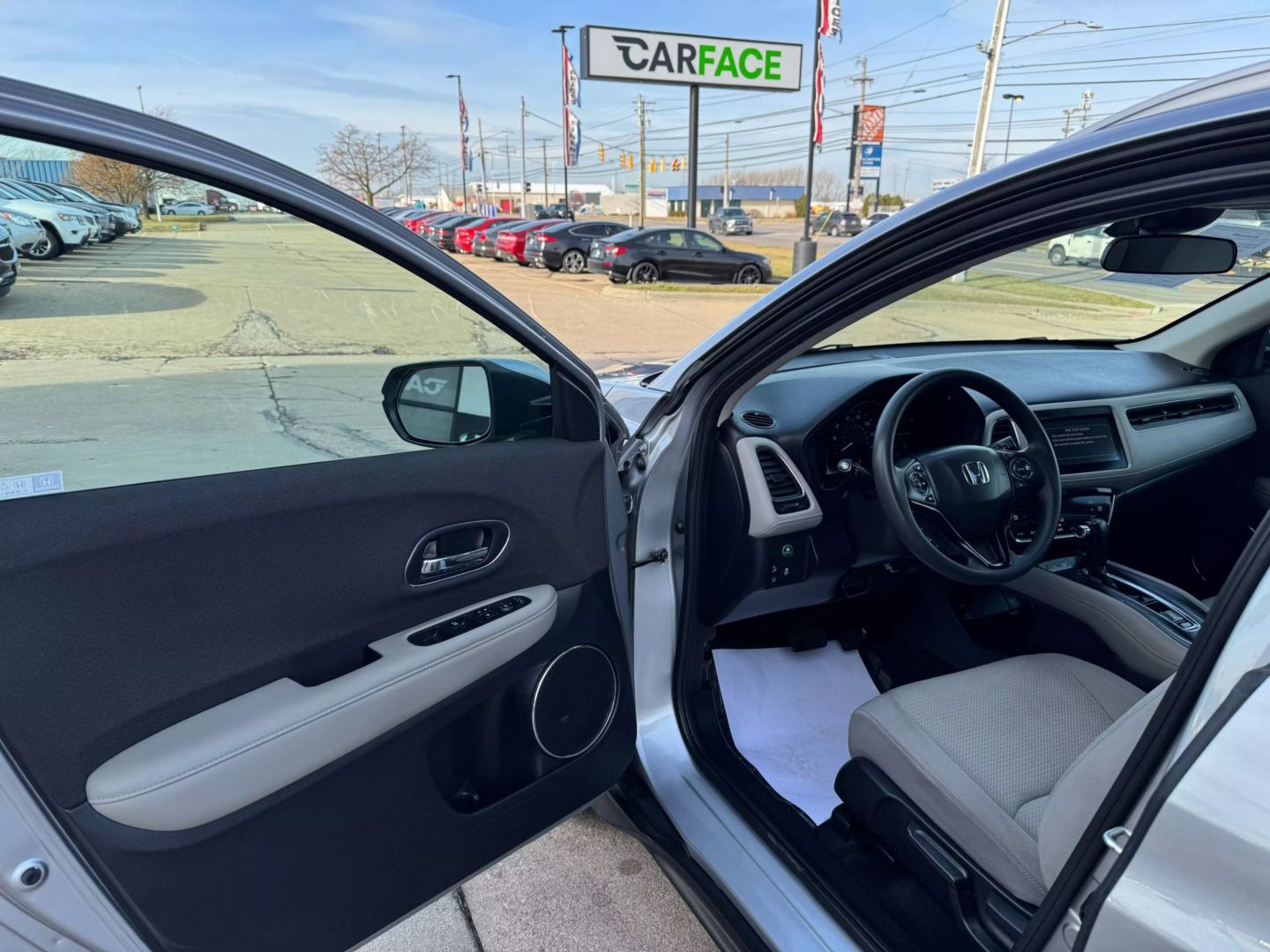 2022 Honda Hr-v - Image 13