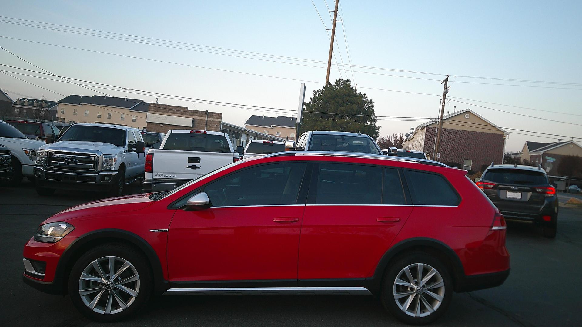 2019 Volkswagen Golf Alltrack Alltrack SE photo 4