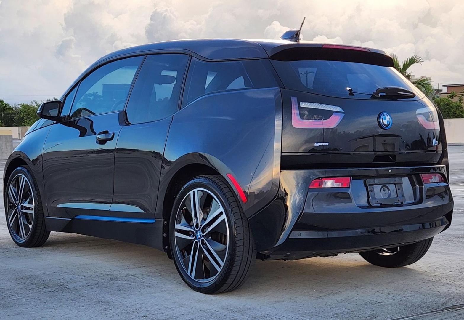 2015 BMW i3 null photo 3