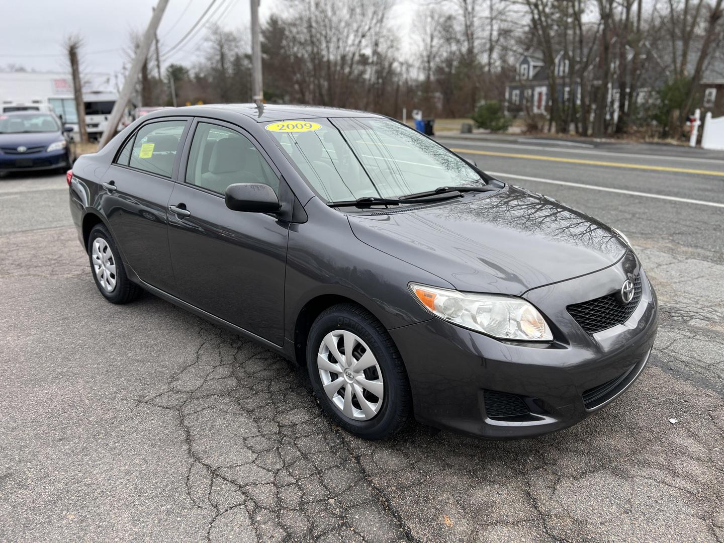 2009 Toyota Corolla LE photo 7