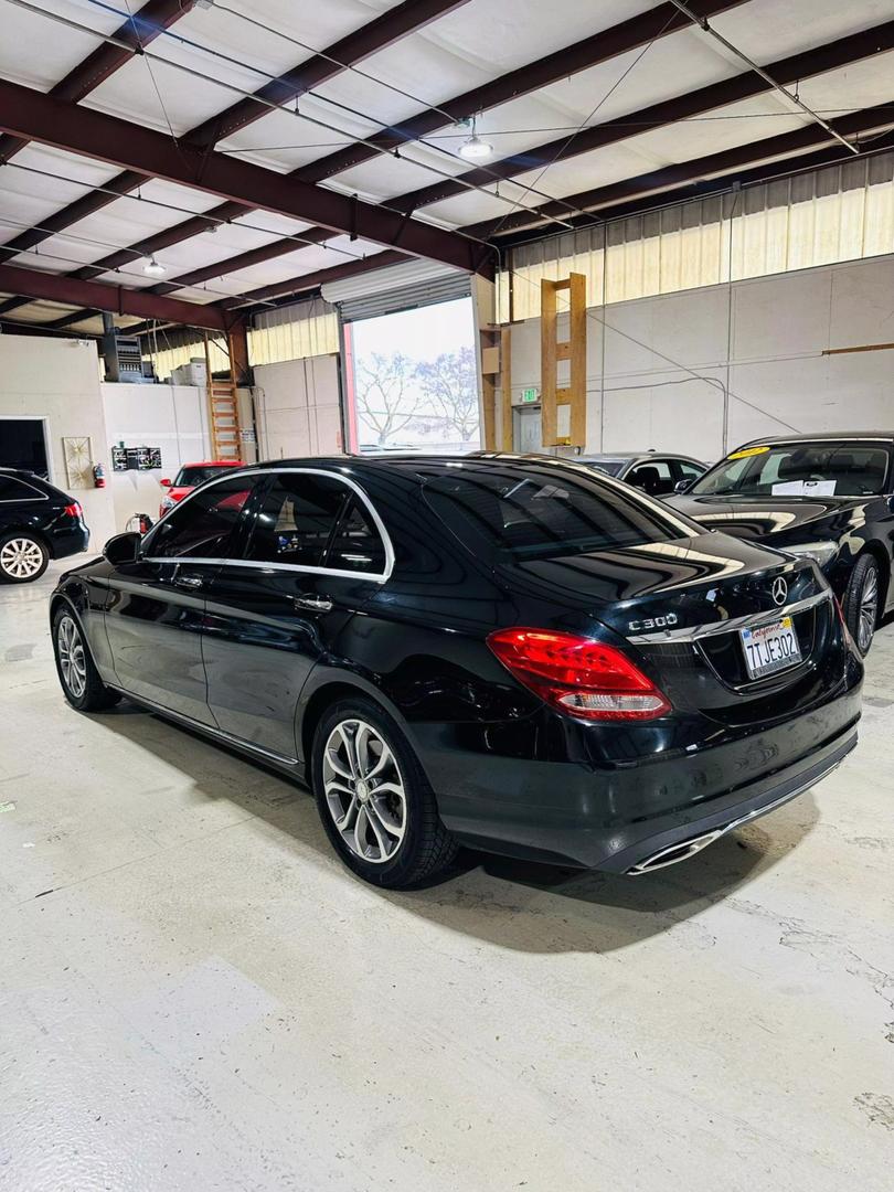 2016 Mercedes-Benz C-Class C300 photo 14