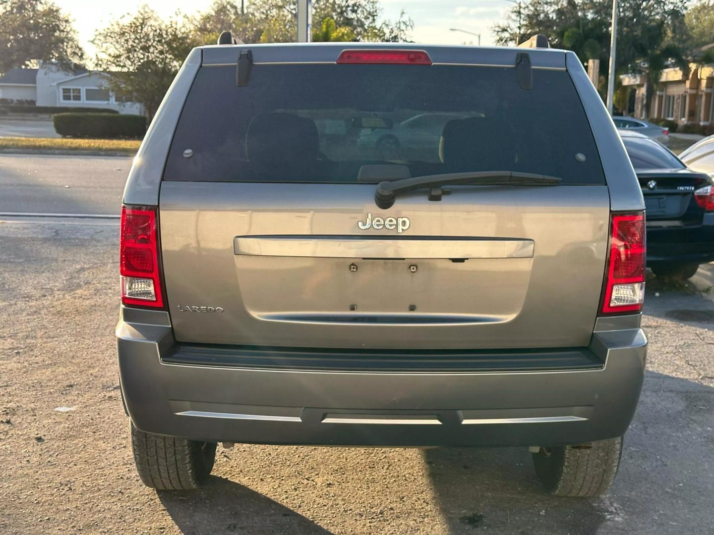 2007 Jeep Grand Cherokee Laredo photo 4