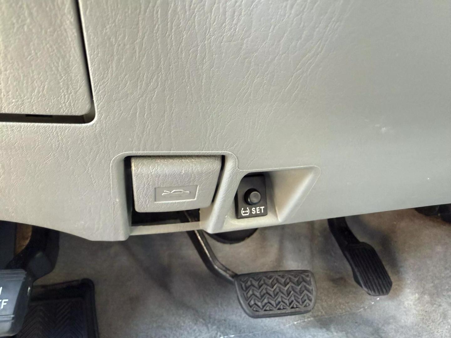 2010 Toyota Tacoma Base photo 55