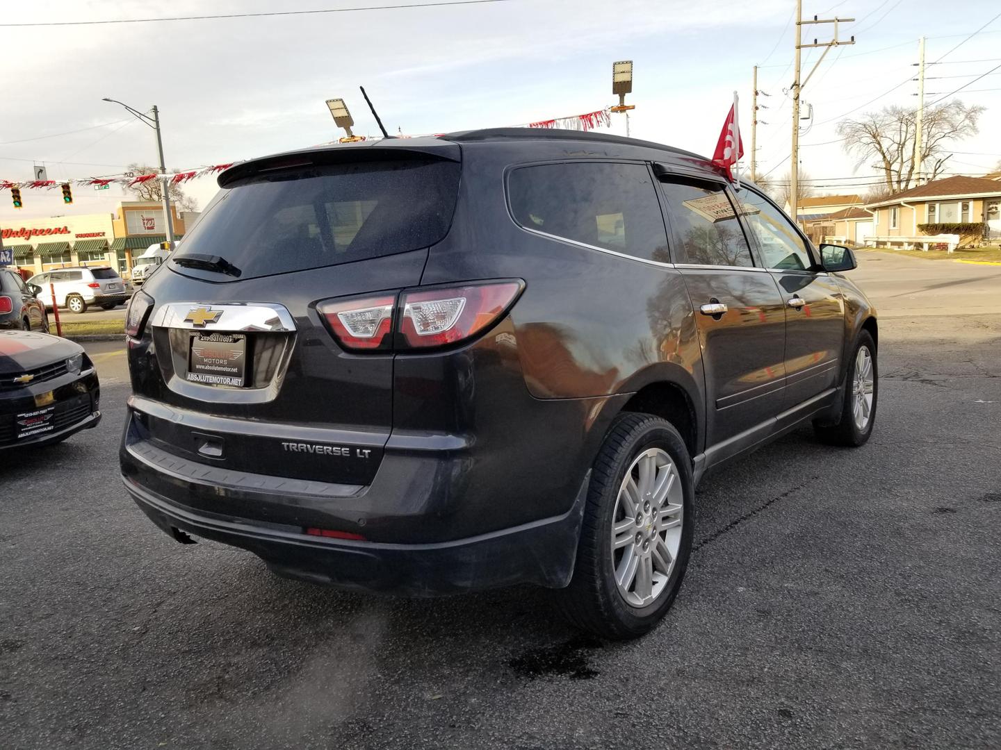 2015 Chevrolet Traverse 1LT photo 7