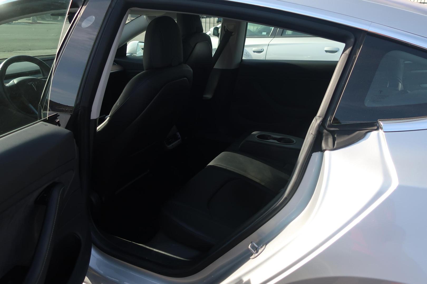 2018 Tesla Model 3 Long Range photo 20