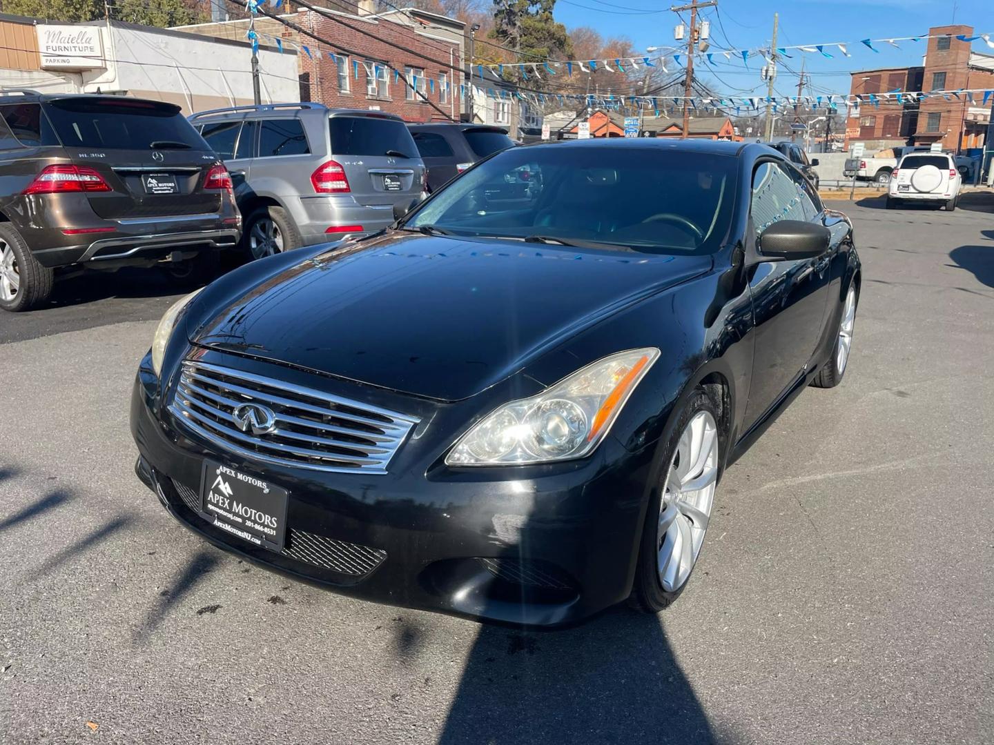 2009 INFINITI G Coupe 37 Journey photo 4