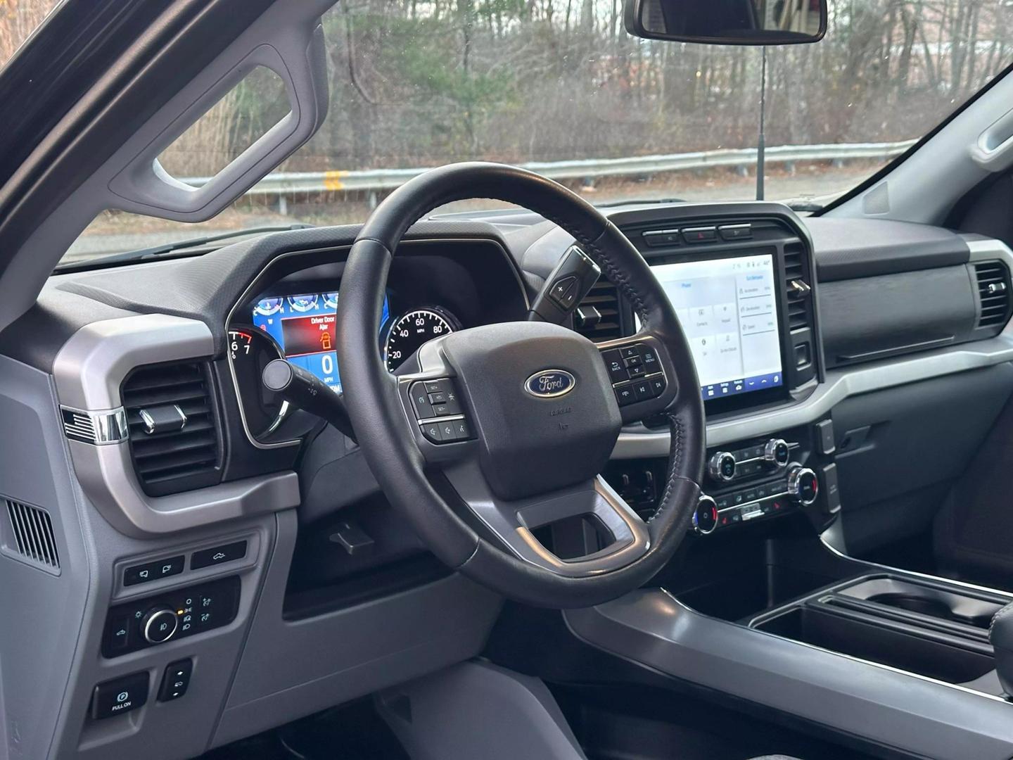 2022 Ford F-150 XLT photo 16