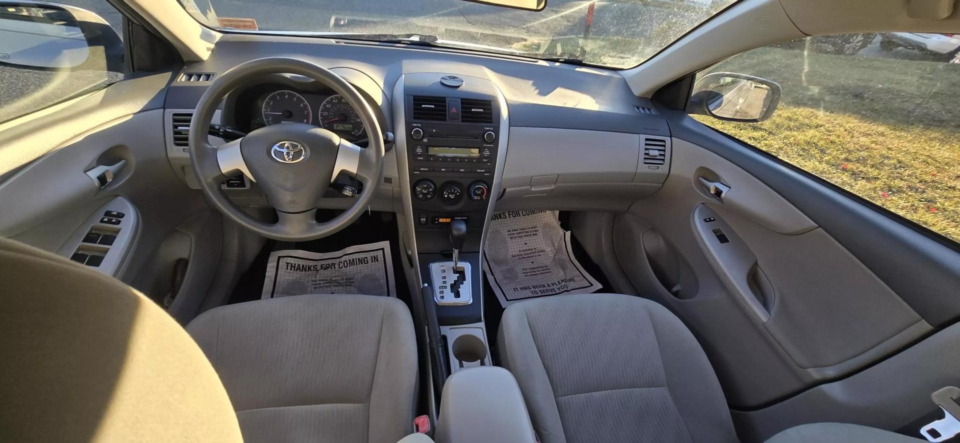 2010 Toyota Corolla S photo 7