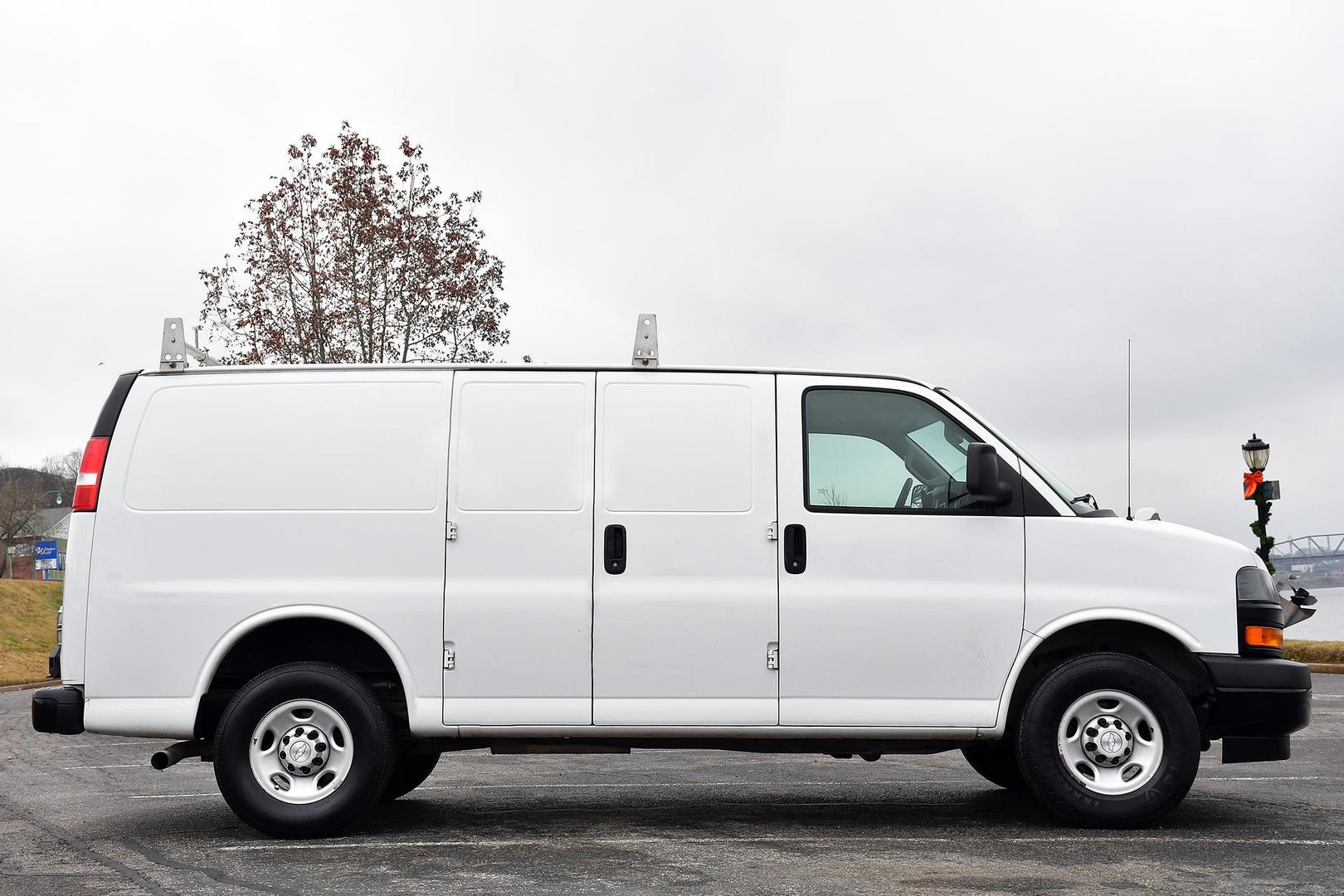 2018 Chevrolet Express Cargo Work Van photo 14