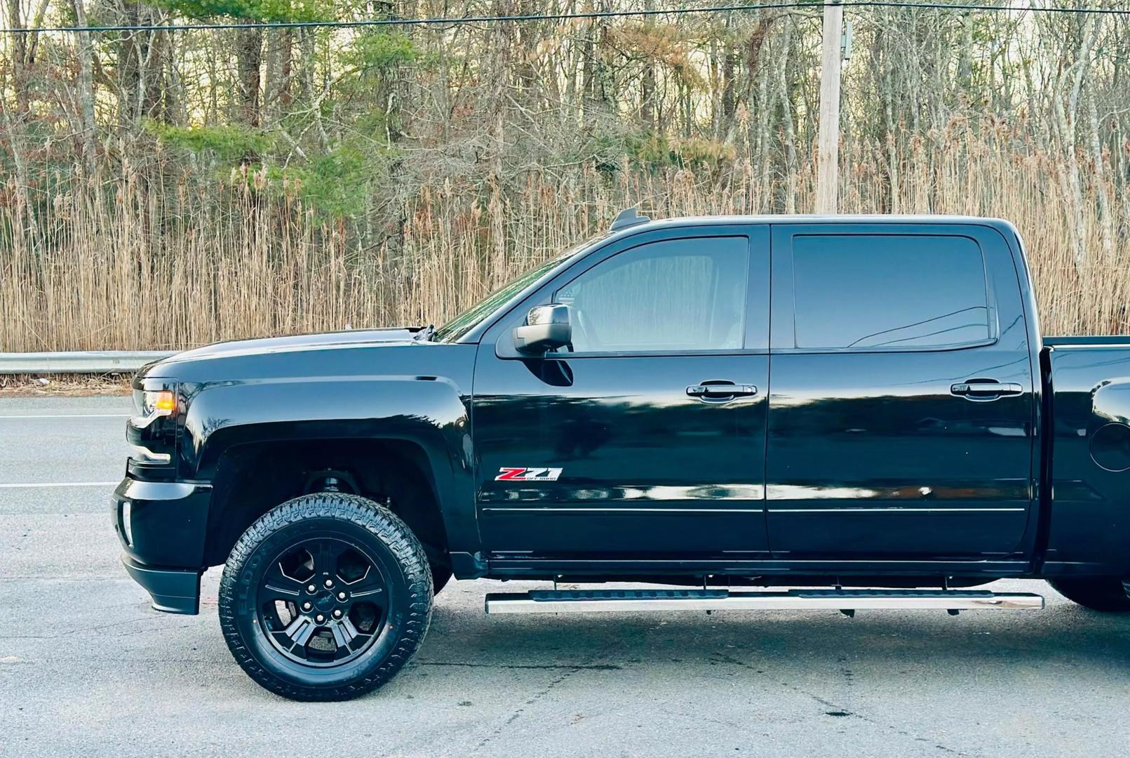 2018 Chevrolet Silverado 1500 LTZ Z71 photo 10