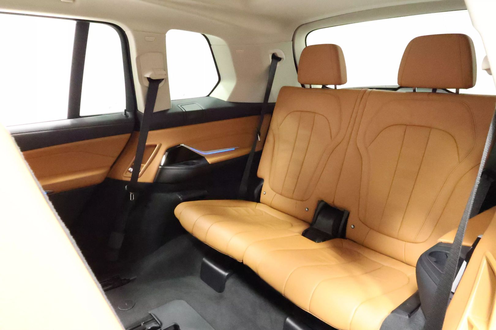 2022 Bmw X7 - Image 56