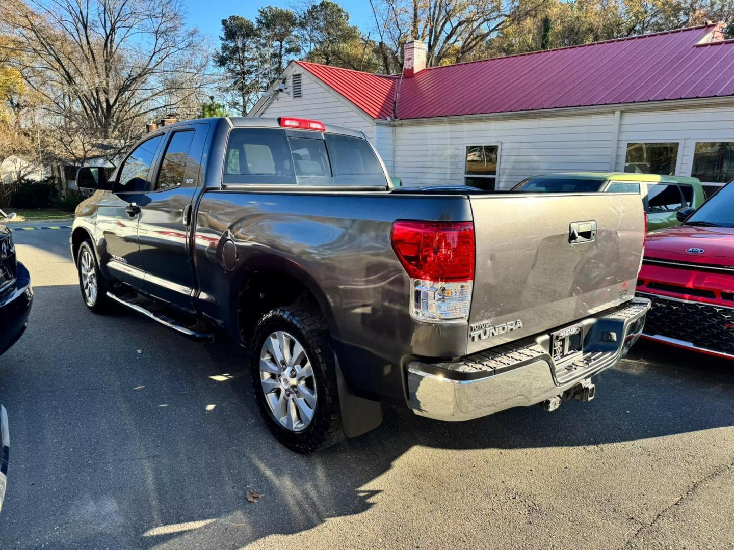 2013 Toyota Tundra Tundra Grade photo 11