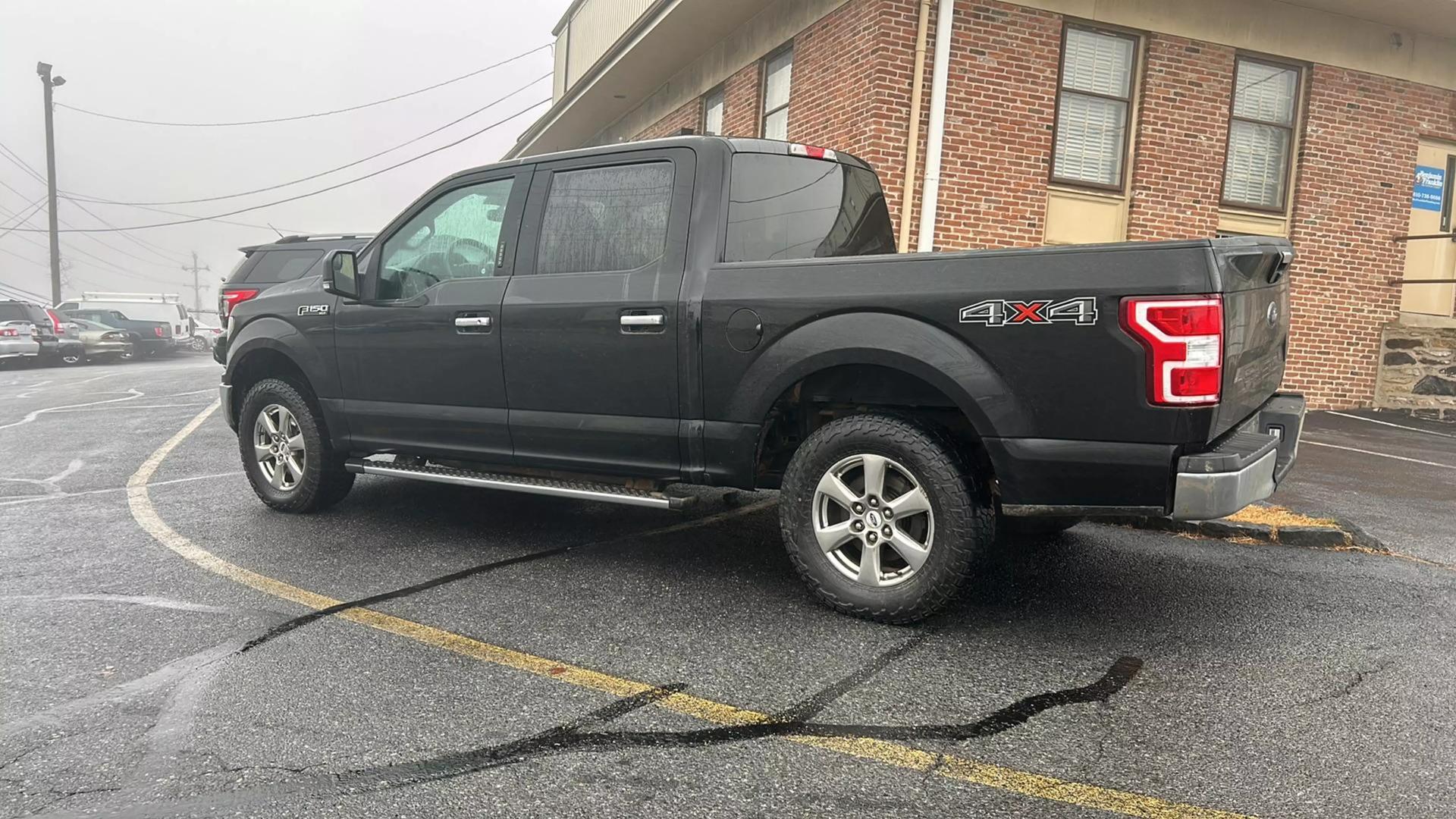 2019 Ford F-150 XLT photo 60