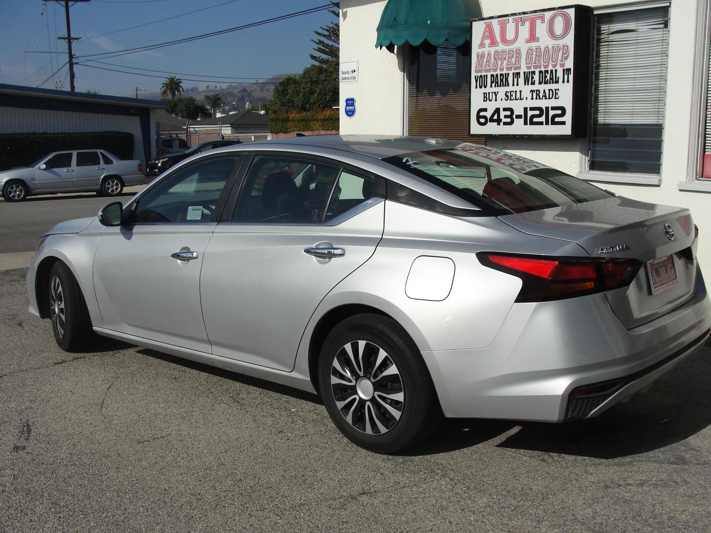 2020 Nissan Altima S photo 7