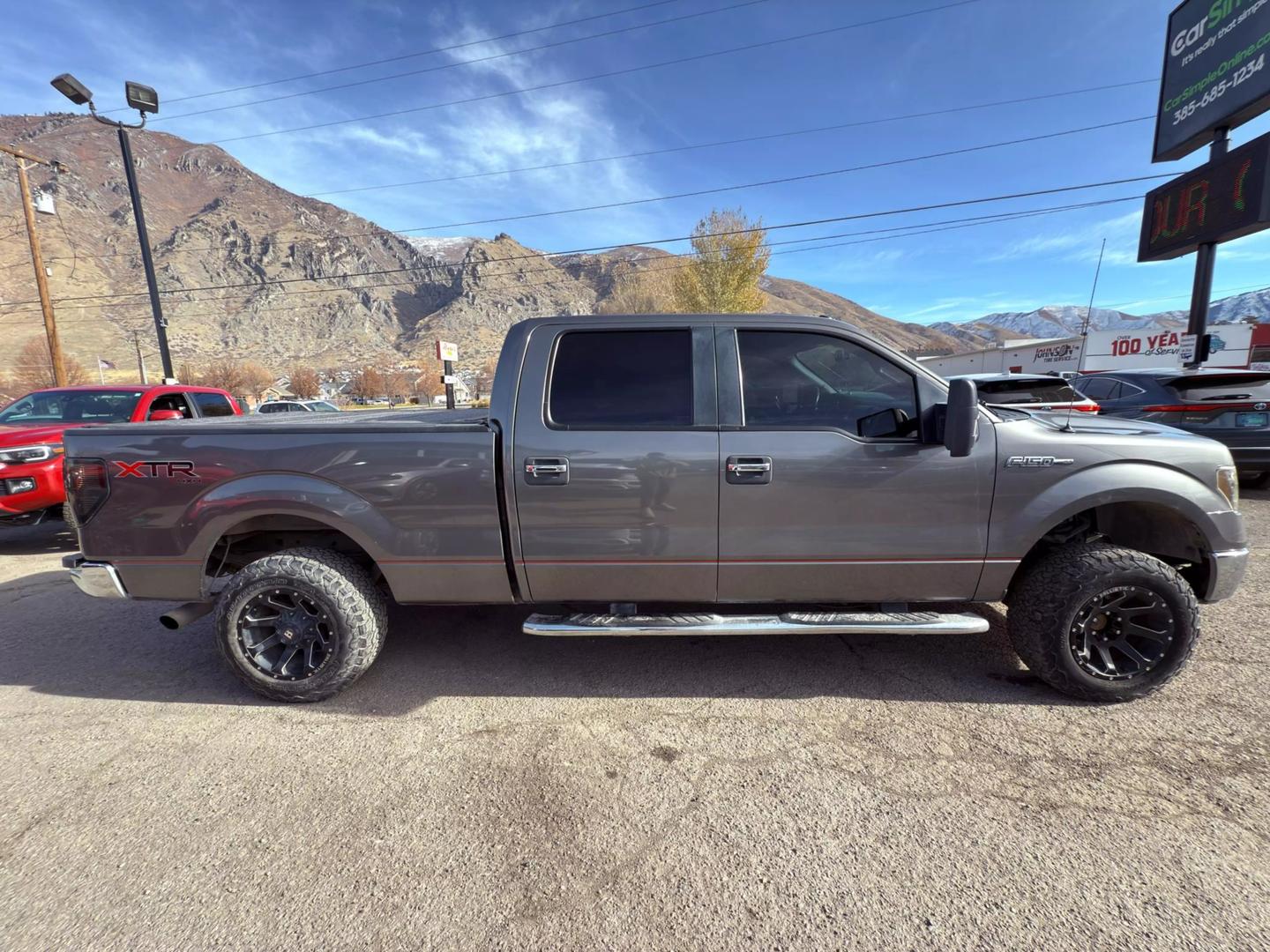 2013 Ford F-150 XLT photo 45