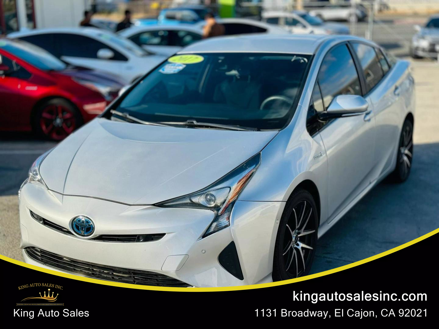 2017 Toyota Prius Two photo 5