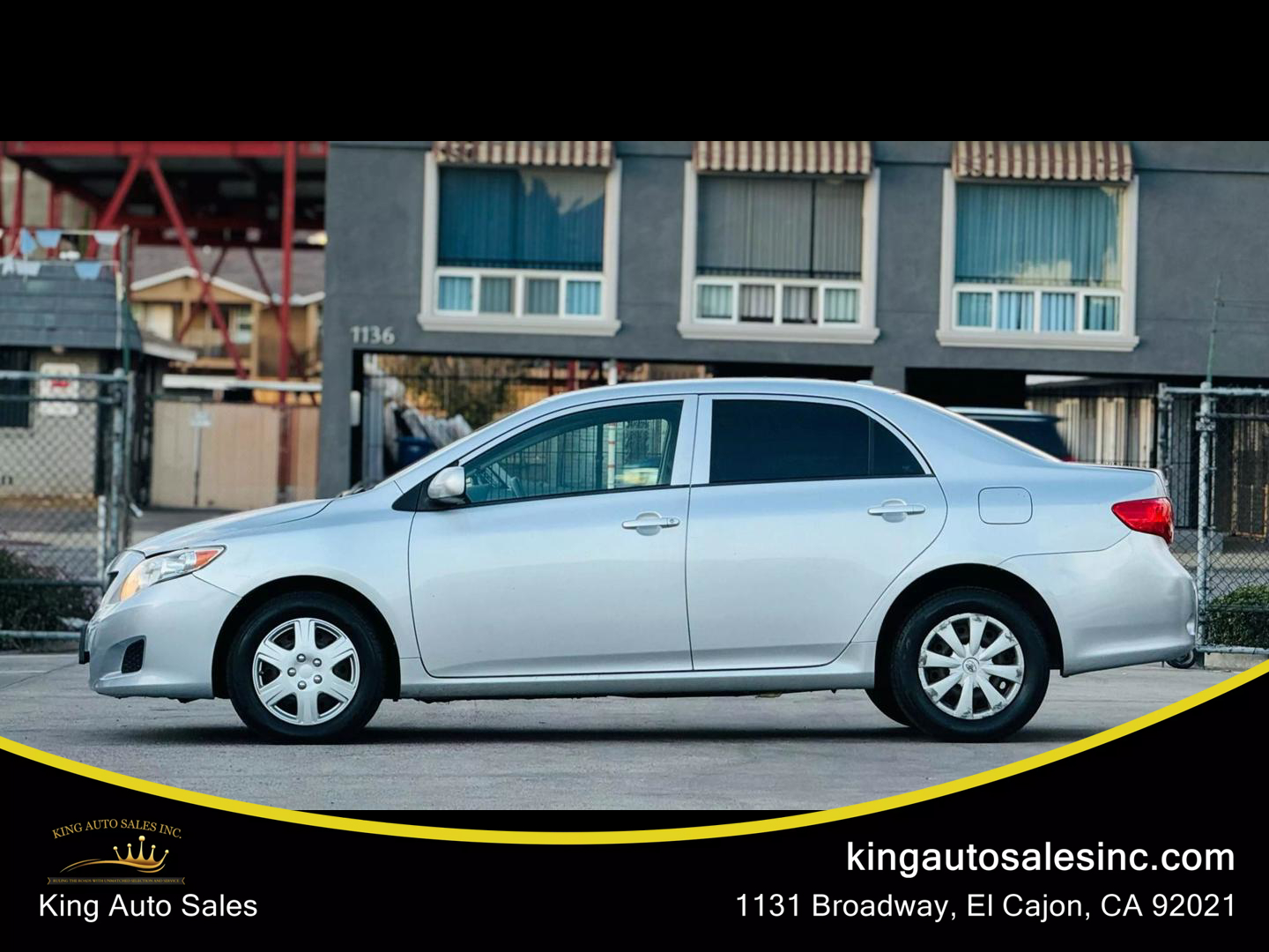 2009 Toyota Corolla LE photo 6