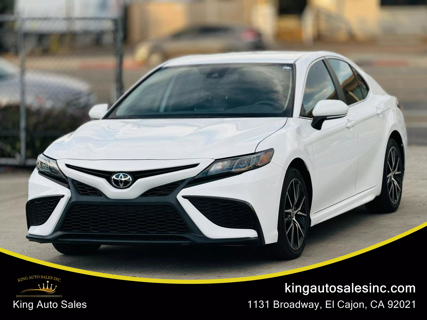 2021 Toyota Camry SE photo 5