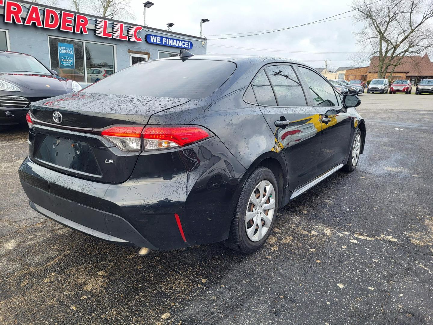 2021 Toyota Corolla LE photo 5