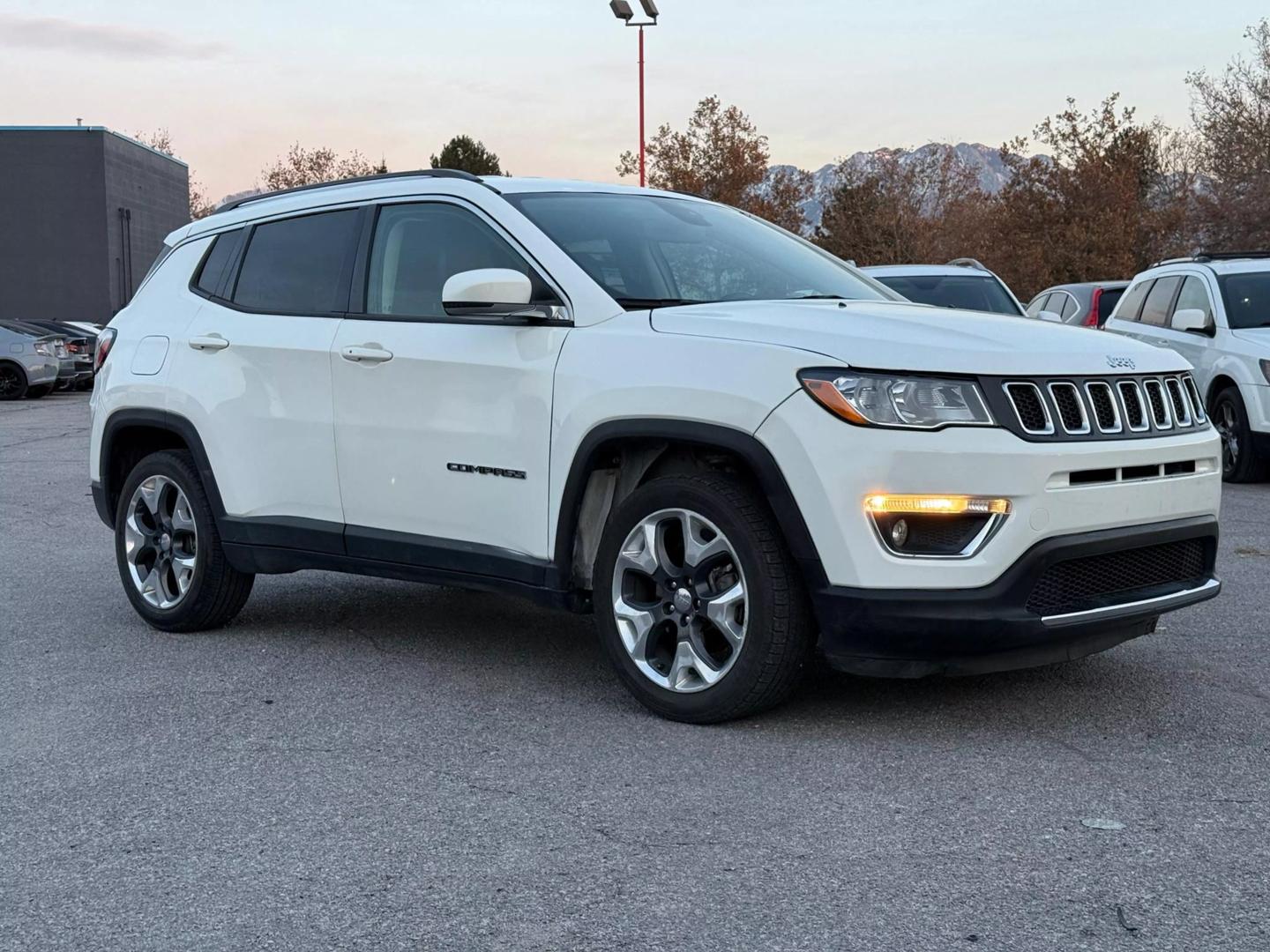 2019 Jeep Compass Limited photo 3