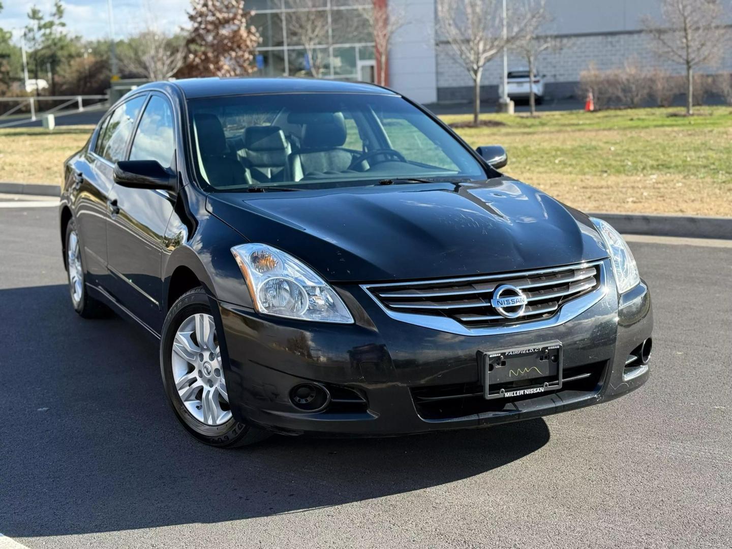 Nissan Altima's photo