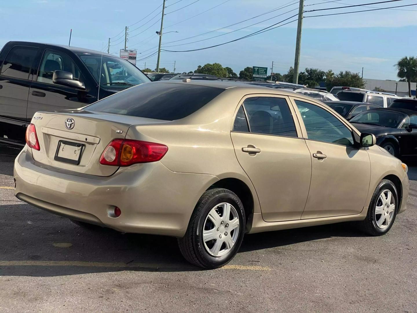 2009 Toyota Corolla S photo 4