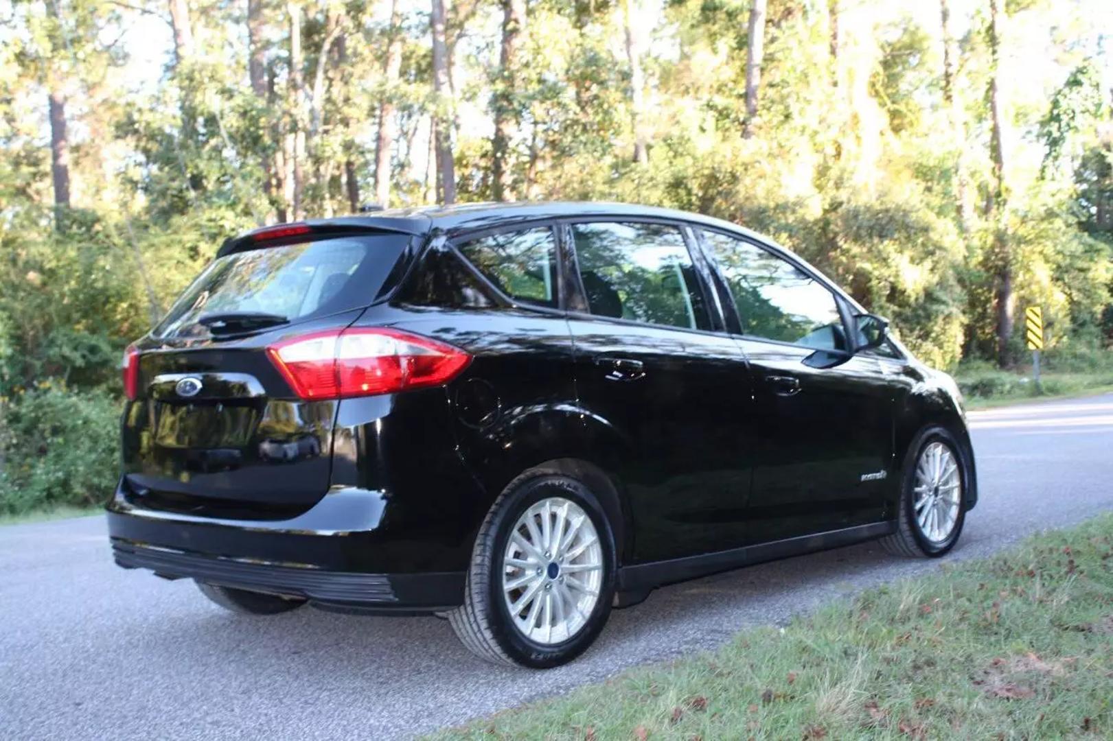 2016 Ford C-Max SE photo 14