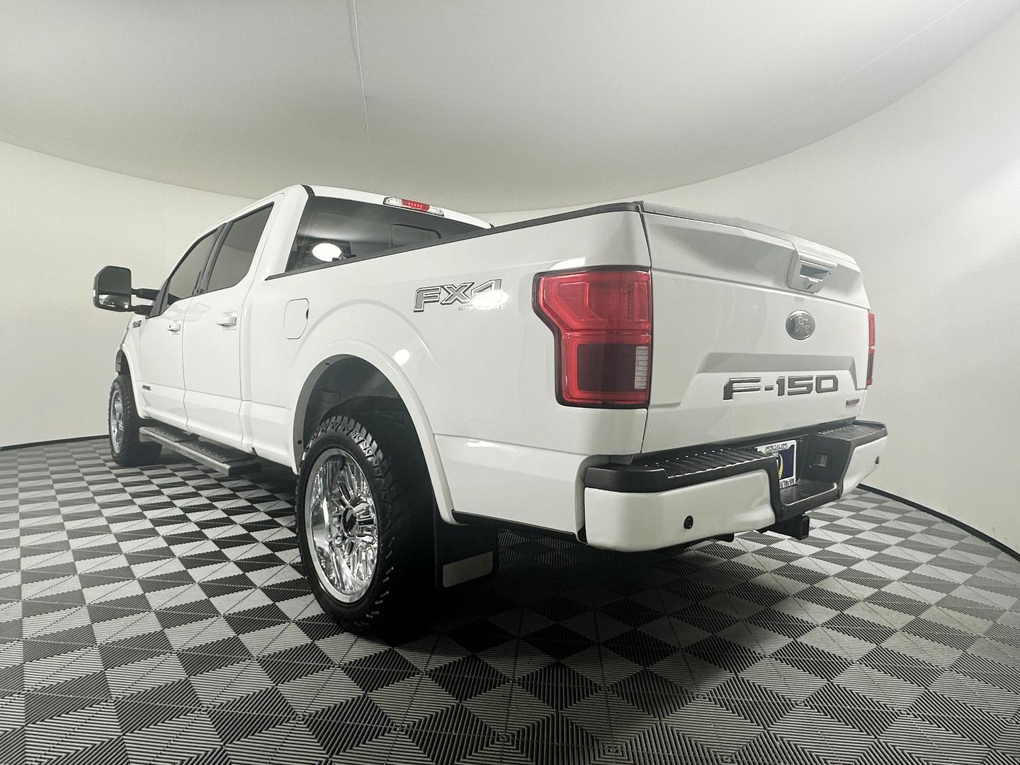 2019 Ford F-150 Lariat photo 13