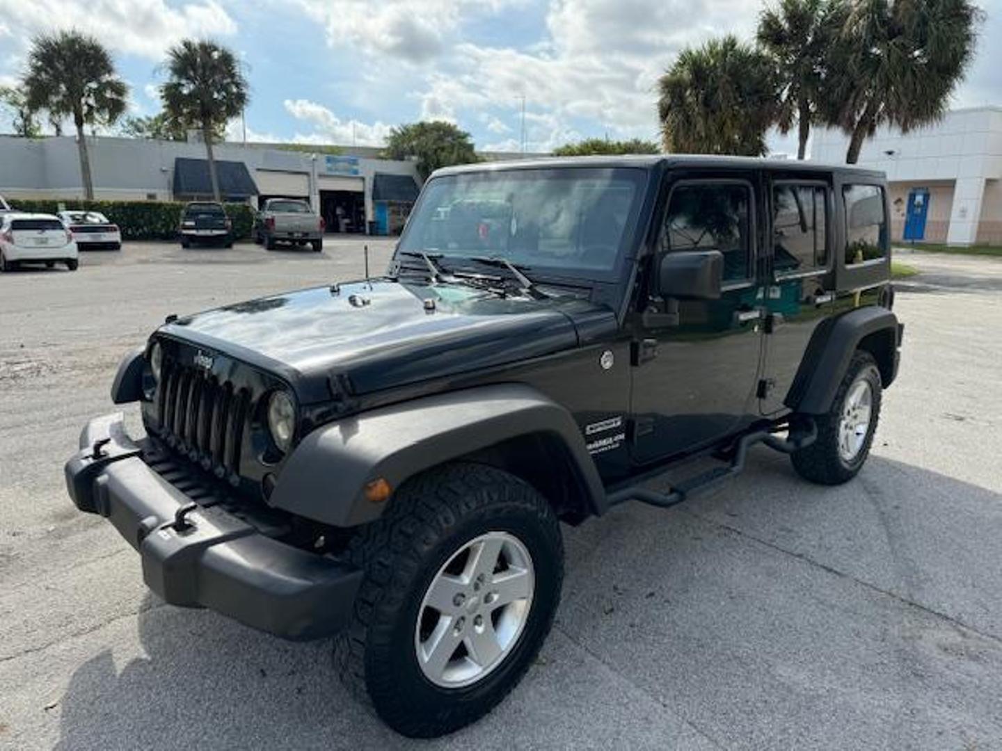 2015 Jeep Wrangler Unlimited Sport photo 2