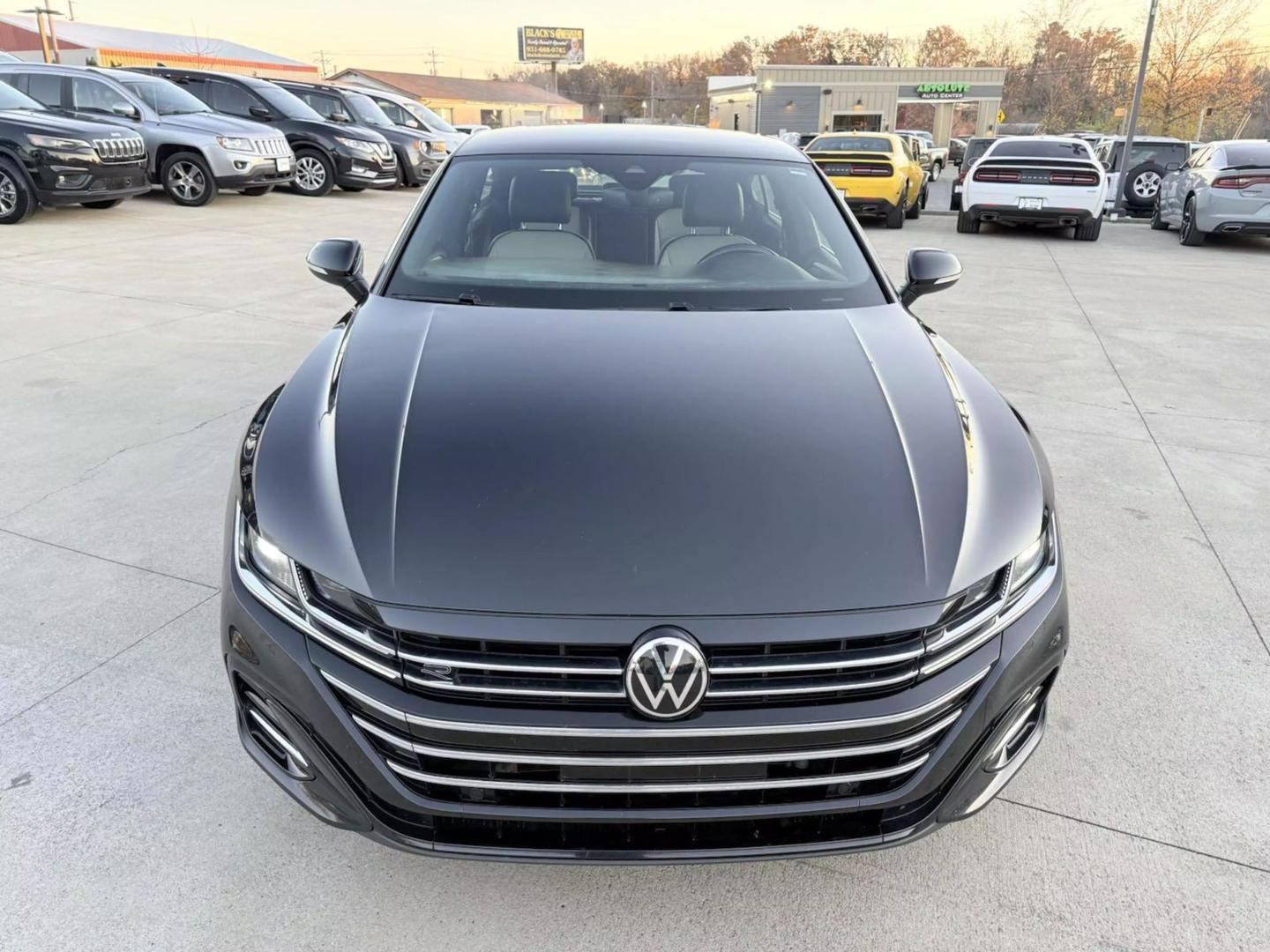 2022 Volkswagen Arteon SE R-LINE photo 4