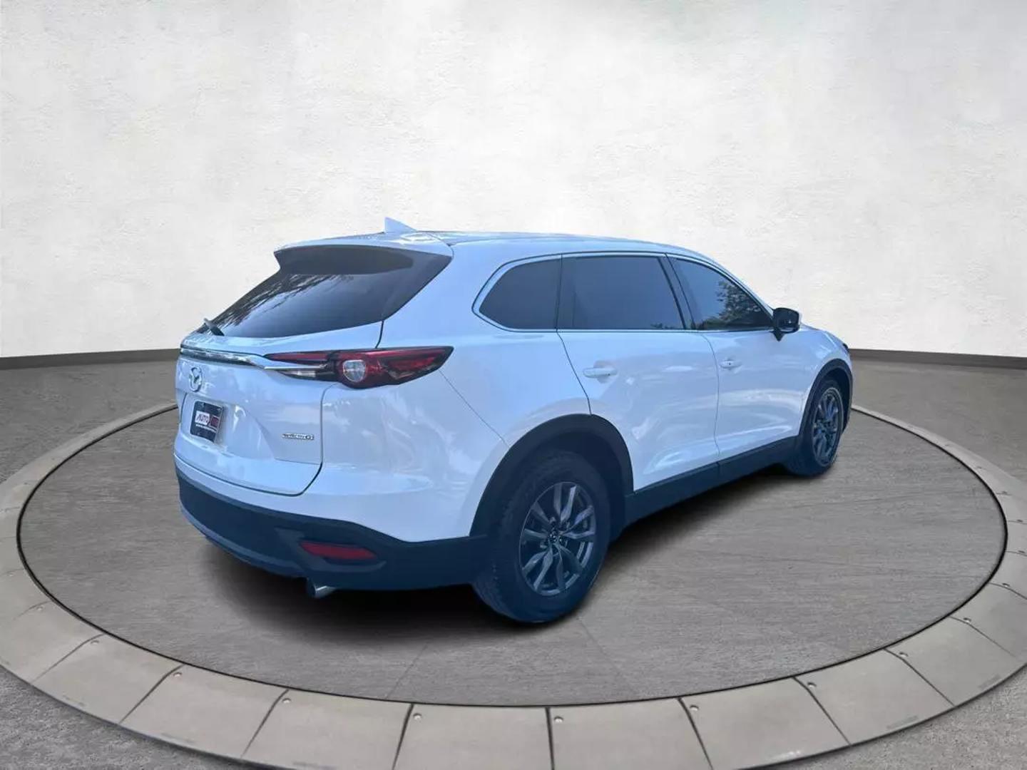 2021 Mazda CX-9 Touring photo 3