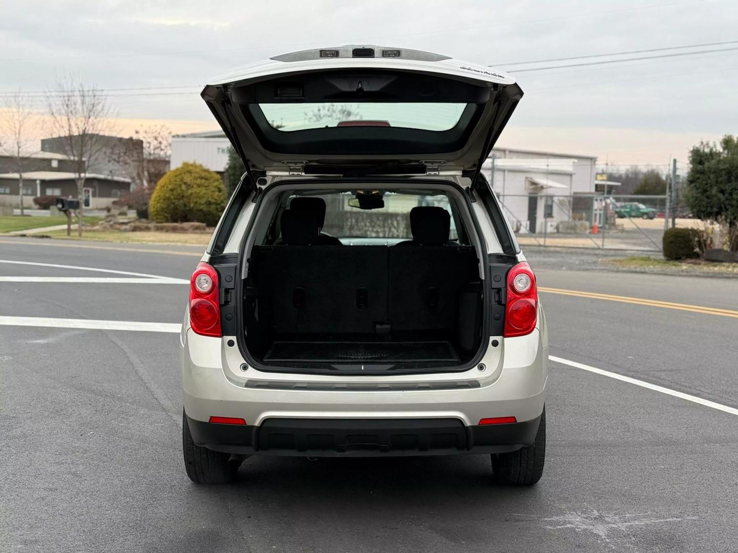 2013 Chevrolet Equinox LS photo 13