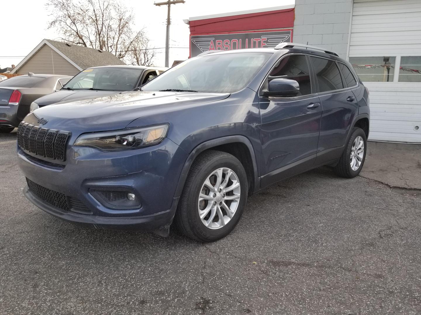 2019 Jeep Cherokee Latitude photo 4