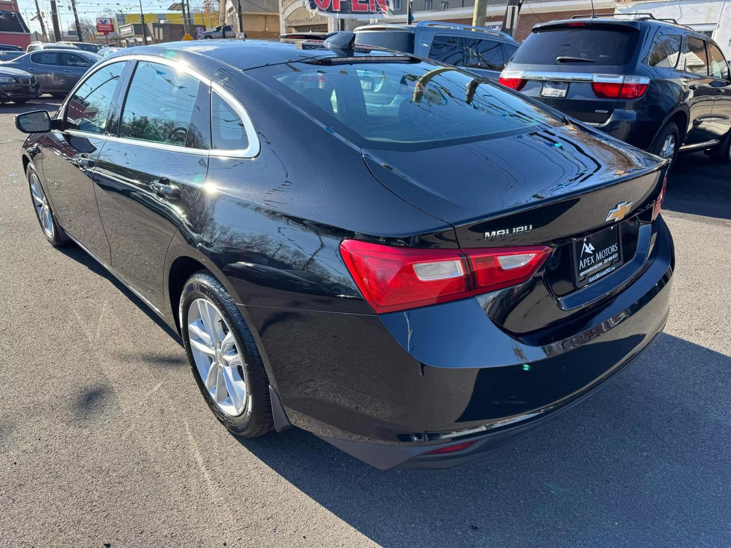 2016 Chevrolet Malibu 1LT photo 7