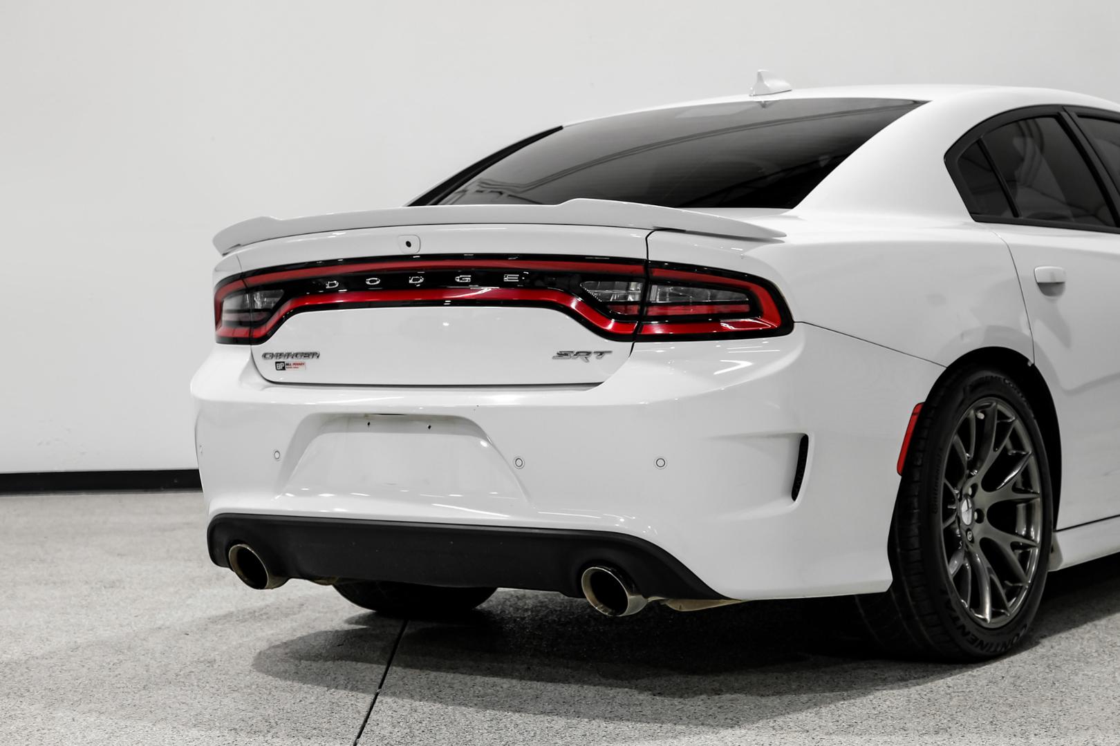 2016 Dodge Charger SRT 392 photo 12