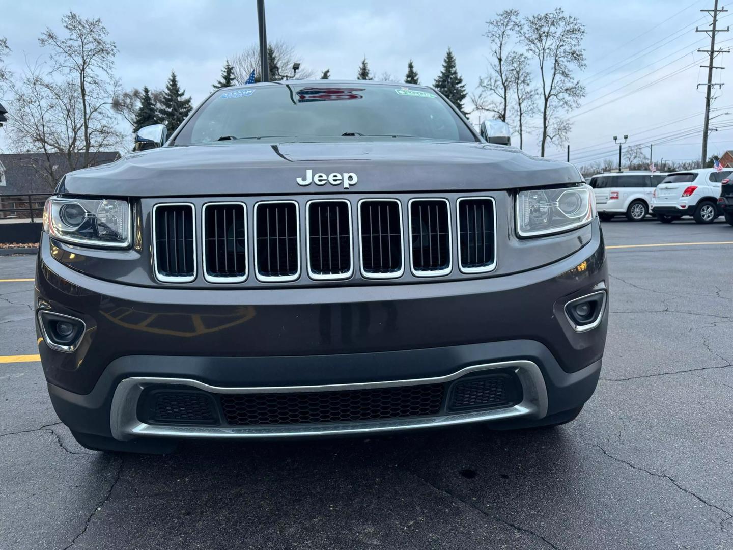 2015 Jeep Grand Cherokee Limited photo 3