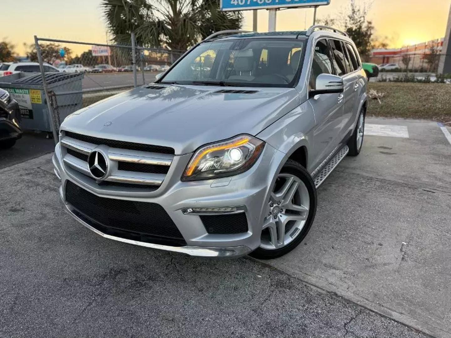 Mercedes-Benz GL-Class's photo